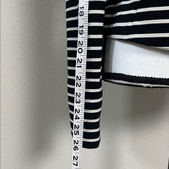 NWT BCBGMaxAzria Monochrome Striped blazer Jacket Hendrix - Picture 16 of 17